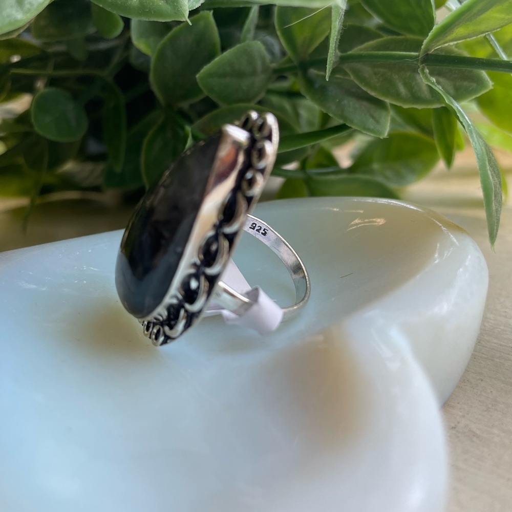 925 Labradorite Ring (Size 8.5) - Picture 3 of 5